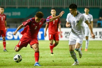 Trái ngược với Việt Nam, bóng đá Thái Lan đối diện với nỗi buồn tại Asiad 2018