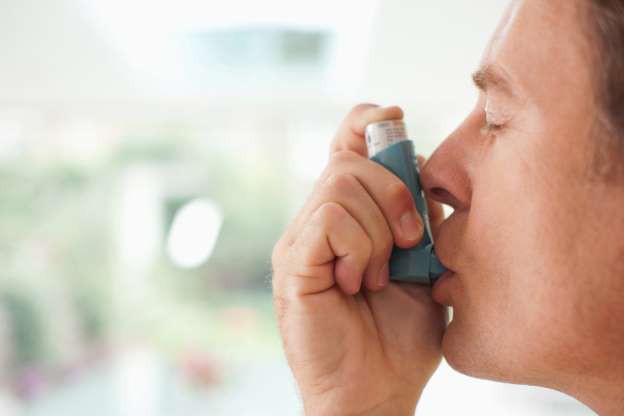 Bị dị ứng hoặc hen làm tăng nguy cơ ung thư phổi?