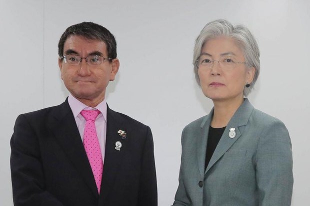 Quan chức Nhật Bản và Hàn Quốc nhất trí tiếp tục đối thoại