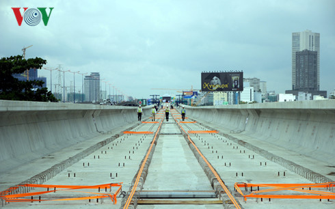 TPHCM hợp long cầu metro vượt sông Sài Gòn