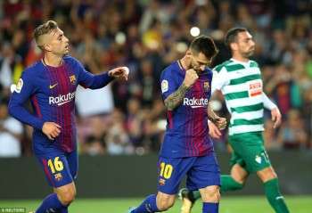 Messi ghi 4 bàn, Barcelona tiếp tục toàn thắng ở La Liga