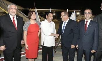 Tổng thống Rodrigo Duterte thăm Israel, tìm nguồn thay thế vũ khí Mỹ