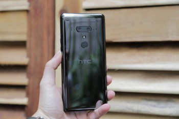 U12+ giảm 2 triệu đồng, hàng cao cấp HTC dần vắng bóng ở Việt Nam