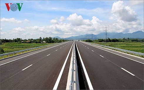 Cao tốc Bắc - Nam đoạn Ninh Bình - Thanh Hóa sẽ hoàn thành vào 2021
