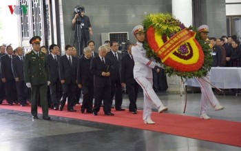 Đoàn đại biểu Đảng, Nhà nước viếng đồng chí Chủ tịch nước Trần Đại Quang