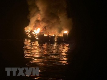 Mỹ: Nhiều người thiệt mạng trong vụ cháy tàu lặn ngoài khơi California