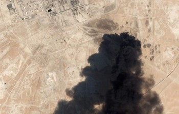 Bộ Quốc phòng Saudi Arabia họp báo về vụ tấn công tập đoàn dầu mỏ Aram