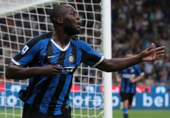 Romelu Lukaku lập công, Inter đánh bại AC Milan ở trận derby