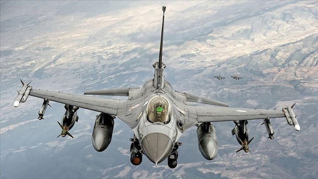 Máy bay chiến đấu của Thổ Nhĩ Kỳ bay qua không phận Syria