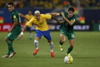 Brazil 5-0 Bolivia: Neymar tiếp tục thăng hoa