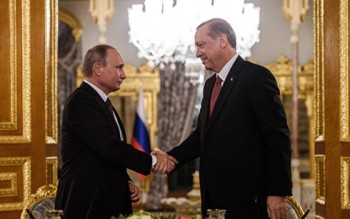 Nga – Thổ Nhĩ Kỳ lại bắt tay nhau giữa lúc “nước sôi lửa bỏng”