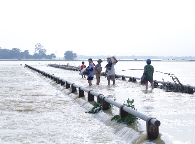 Nghệ An: Nước sông dâng cao, nhiều khu vực đang bị cô lập