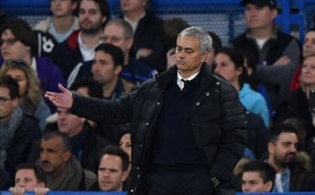 Bị FA Anh buộc tội, Mourinho đối diện với án phạt