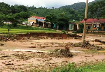 Hòa Bình 33 người chết và mất tích trong đợt mưa lũ kinh hoàng
