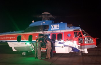 Máy bay trực thăng cứu ngư dân bị trọng thương ở Trường Sa
