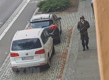 Đức: Vụ nổ súng tại thành phố Halle có động cơ bài Do Thái