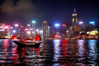 Kinh tế Hong Kong đối mặt với nguy cơ tăng trưởng 0%