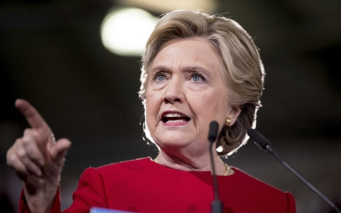 Bộ Ngoại giao Mỹ công bố thêm gần 1.300 email của bà Clinton