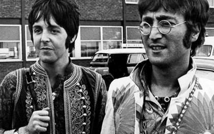 Công bố thư của John Lennon lên án Paul McCartney