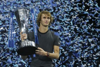 Đánh bại Djokovic, Zverev lần đầu vô địch ATP Finals