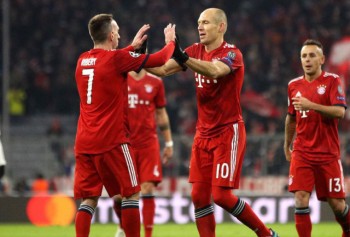 Hủy diệt Benfica, Bayern Munich giành vé vào vòng knock-out