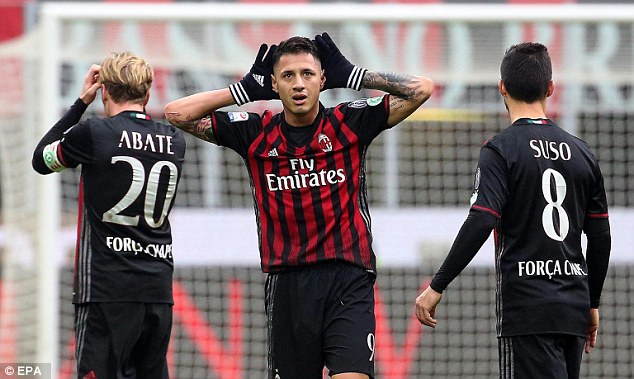 Rực sáng ở cuối trận, cầu thủ lạ giúp AC Milan thắng nghẹ thở
