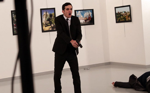 Chân dung cảnh sát ám sát Đại sứ Nga ở Thổ Nhĩ Kỳ