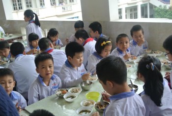 Bữa ăn học đường: Đã có bộ thực đơn chuẩn
