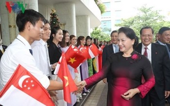 Chủ tịch Quốc hội kết thúc chuyến thăm chính thức Singapore, Australia