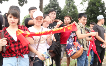 Người Việt Nam tại Malaysia đưa ra lời khuyên khi cổ vũ ở sân Bukit Jalil