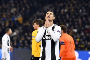 Ronaldo kiến tạo, Juventus vẫn thua “đàn em” Young Boys