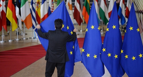 EU từ chối tái đàm phán thỏa thuận Brexit với Anh
