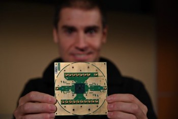 Intel tạo ra chip xử lý để điều khiển siêu máy tính lượng tử