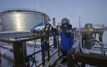 Các nước ngoài OPEC đạt được thỏa thuận cắt giảm sản lượng dầu mỏ