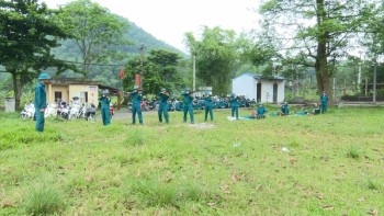 Phú Lương: Ra quân huấn luyện dân quân tự vệ