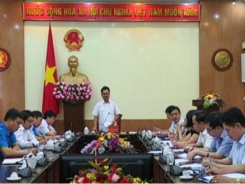 Họp bàn giải pháp triển khai Dự án xây dựng Trường THPT Chuyên Thái Nguyên