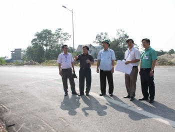 Đồng chí Bí thư Tỉnh ủy kiểm tra Dự án Khu đô thị dịch vụ công nghiệp Yên Bình