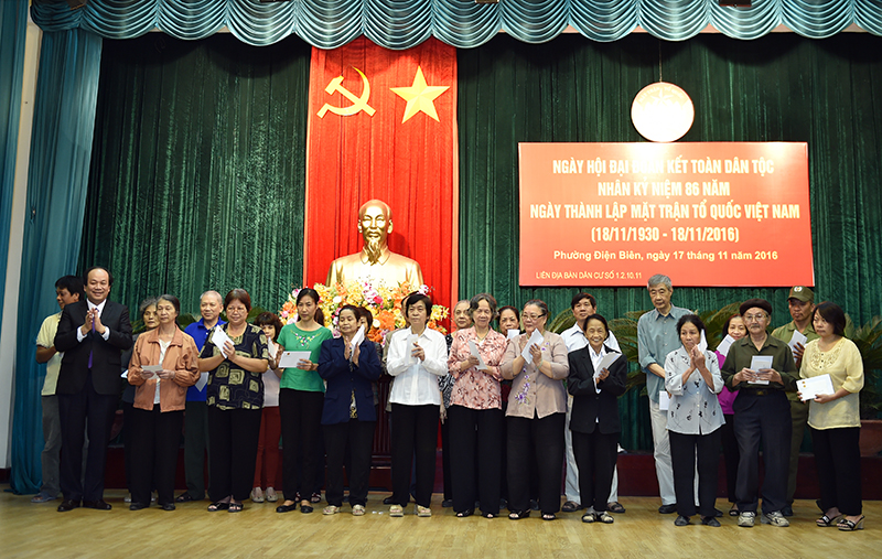 thu tuong du ngay hoi dai doan ket toan dan tai phuong dien bien ha noi