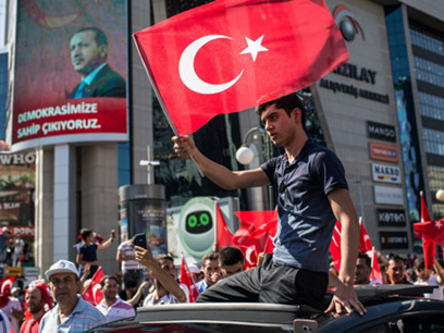 Nhiều sĩ quan Thổ Nhĩ Kỳ xin cơ chế tị nạn tại NATO
