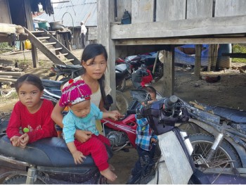 Đắk Nông: Ngôi làng có nhiều trẻ bỏ học khi chưa hết lớp 9