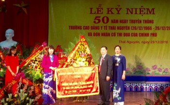 Kỷ niệm 50 năm ngày truyền thống trường Cao đẳng Y tế Thái Nguyên