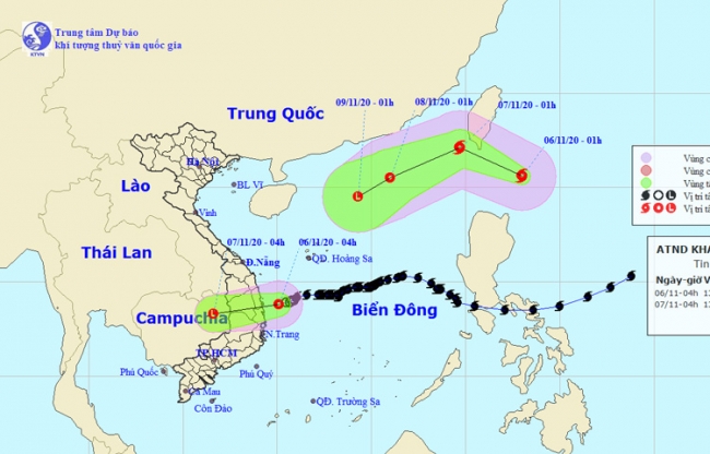 Áp thấp nhiệt đới gây mưa lớn ở miền Trung; gần biển Đông lại có bão