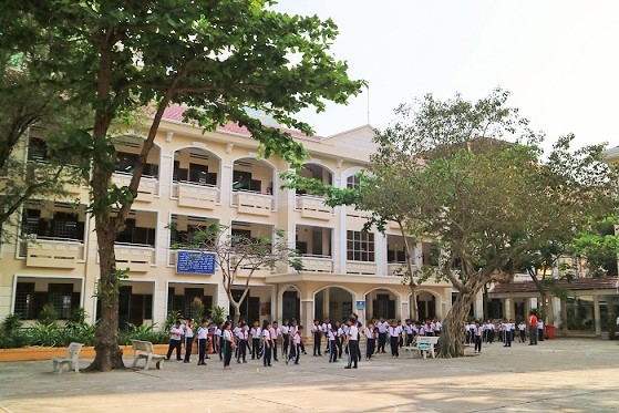 Ứng phó với bão số 12: Khánh Hòa cho học sinh nghỉ học từ ngày 10/11