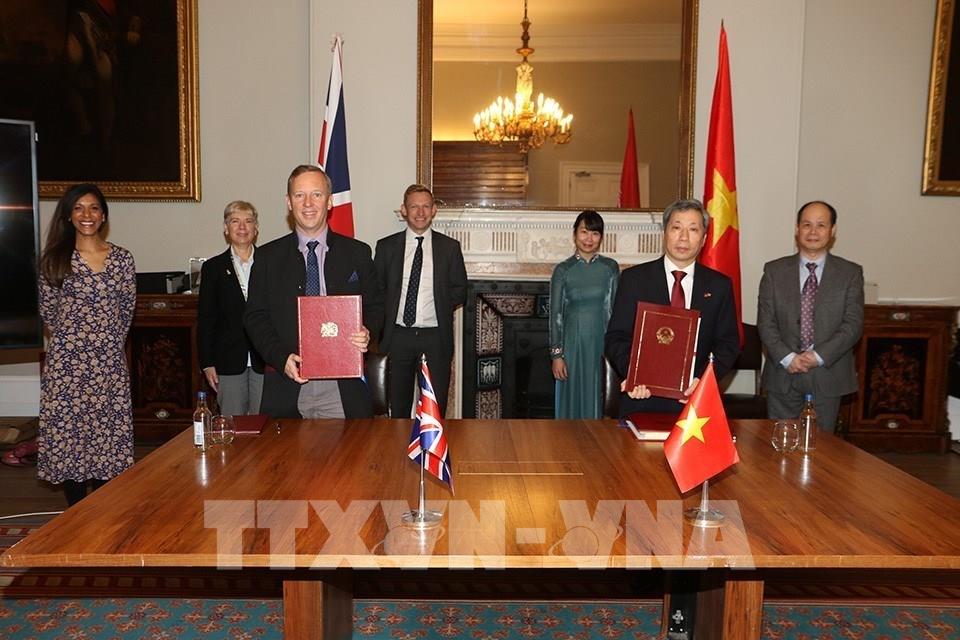 Bước ngoặt trong quan hệ đối tác chiến lược Việt Nam-Vương quốc Anh