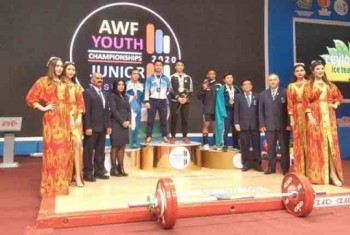 Đoàn Việt Nam gây ấn tượng tại Giải vô địch cử tạ trẻ châu Á