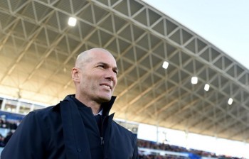 HLV Zidane: “Barcelona sẽ chỉ trích Real Madrid sau khi thua cuộc”