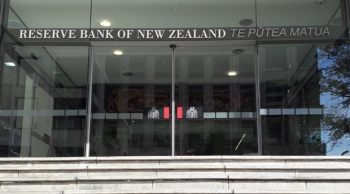 Ngân hàng Dự trữ New Zealand hạ lãi suất cơ bản xuống 0,25%