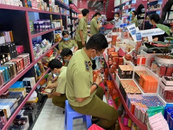 Phát hiện hệ thống Ansan Cosmetics bán mỹ phẩm có dấu hiệu vi phạm