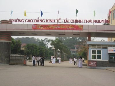 Đại hội Đảng bộ Trường Cao đẳng Kinh tế - Tài chính Thái Nguyên