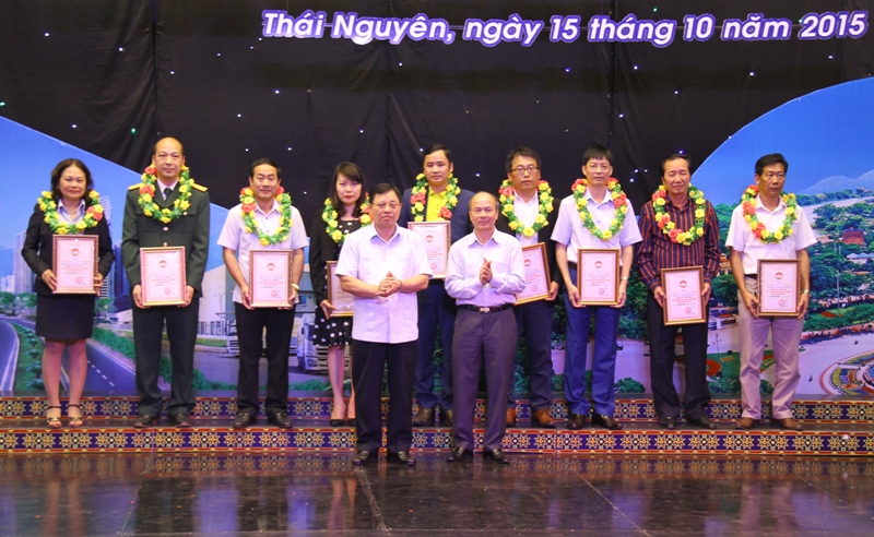 Thái Nguyên: Phát động Tháng cao điểm ngày vì người nghèo năm 2015